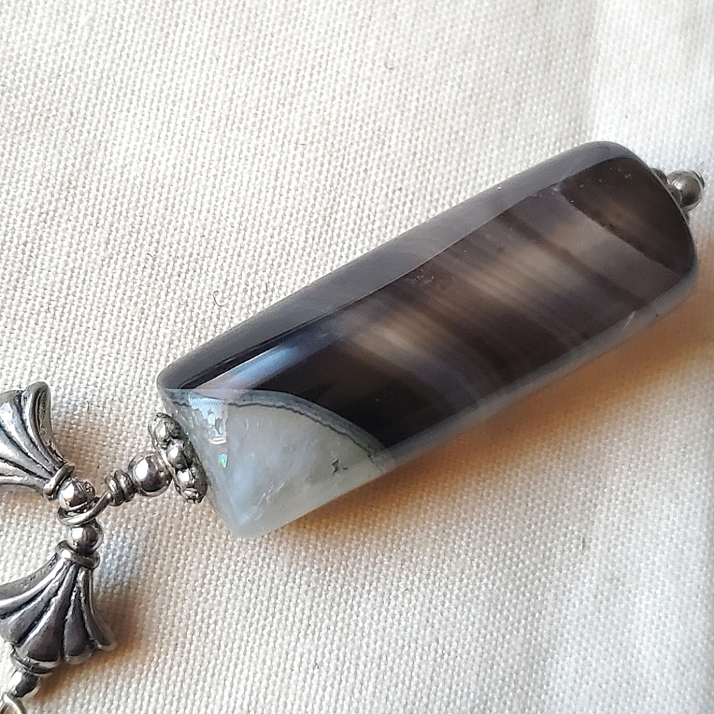 Handmade Black Stripe Agate Column Pendant Necklace - Picture 6 of 9